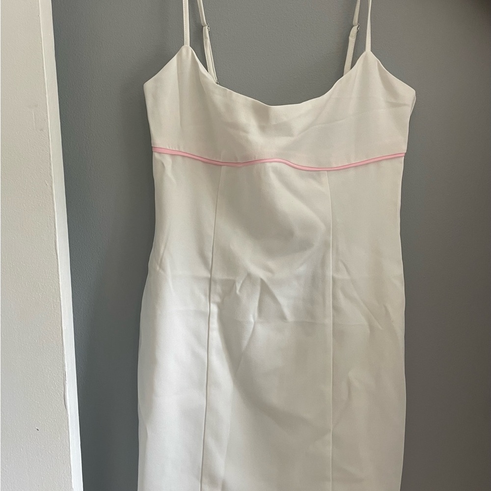 White fox dress
